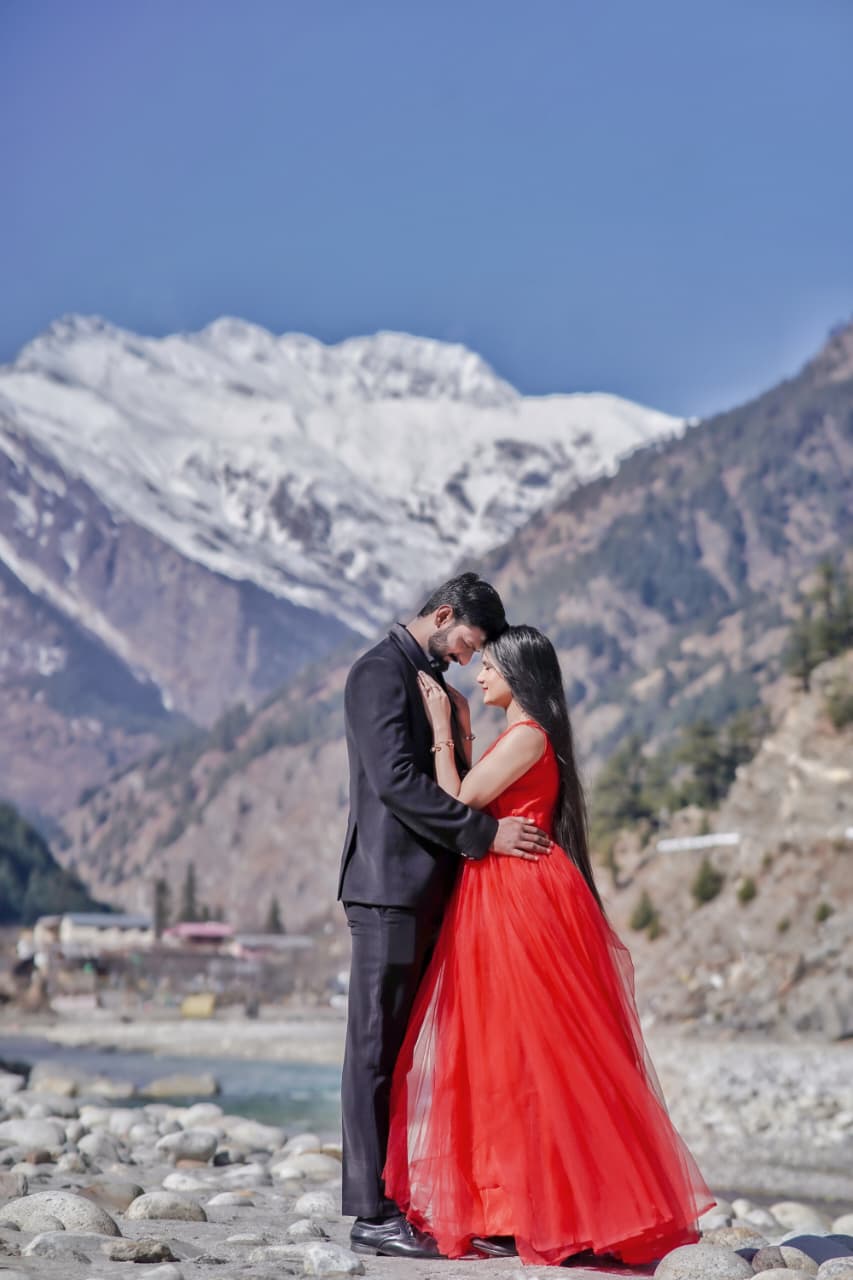 Beautiful wedding photography by SDM Photo Solution - Top Delhi Wedding Photographer